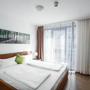 Hotel apartamentowy Bayer's Boardinghouse Und